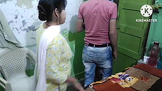 Boss and Housewife and Housekeeper in Sexy Housewife and Very Sexy Housewife Sexy Chudai