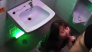 Cute Curvy Nurse Picked up at the Club, Wild Night Drifts Into a Reckless Private Escape