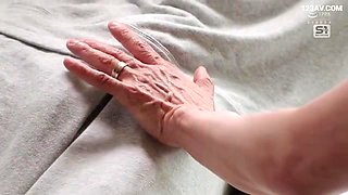 Mind-Controlled Mother and Daughter Orgasmically Devoured in a Threesome x1x45AC11E1E752D1C991