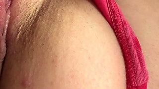 Risky Vacation Masturbation - Makeup Case in Pussy, Real Orgasm Contractions & Whisper Dirty Talk