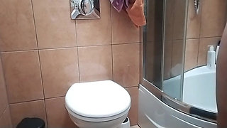 Riding a Dildo and Peeing in the Shower