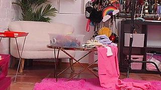 Bts - Cc Doll Shows off Her Tatted Body in an Urban Outfit!