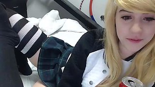 Amateur Webcam Cute Teen Plays Solo with Big Dildo