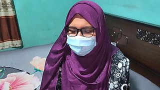 Bangladeshi girlfriend homemade sex - Blowjob and doggy style with Akhi Moni in HD