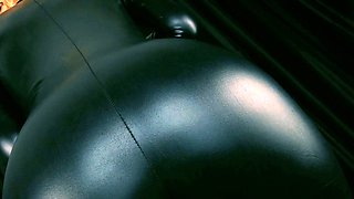 Horny Blonde Samantha Want A Solo Masturbation