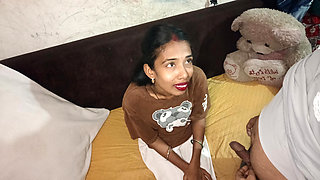 Desi Bhabhi Is Sucking the Penis and Enjoying It Too