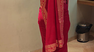 Sassy Riya Wearing Saare