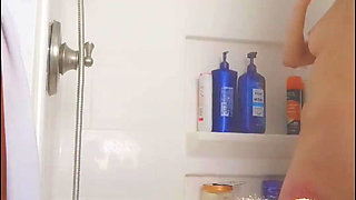 Lilnipclamp Beforeshowertime