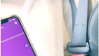 เลuไขสuเสยวๆอยบuรถ เลuไปใชแอwควบคมการสuไปดวย คuทำกเสยวคuดกเสยวสดๆ