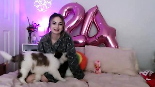 Hot Teen Chloe Toy Masturbates her Clit to Orgasm