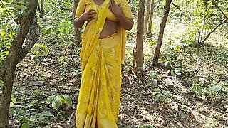 Sister in Law Put Banana Into Her Ass in the Forest, Telugu Anty Fucking