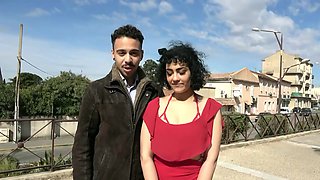 Alicia, 32 years old, ready-to-wear saleswoman in Nîmes! - Jacquie et Michel TV