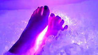 amateur vip ass masturbating on live webcam