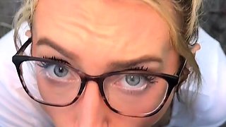 Dani Day Gets Cum On Glasses After Outdoor Blowjob Onlyfans