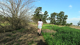 Patricia in the Field, Amateur and White Ass