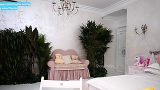 Amateur Big Boobs jerks Big Dick