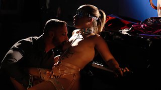 Blond bombshell Anna in sultry lingerie craves rough doggy