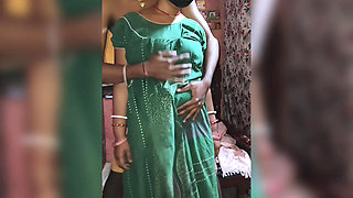 Desi big hot homemade amateur Indian wife first time chudai