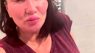 Sophie James Pee compilation 9 times