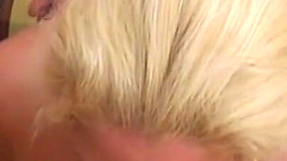 Pregnant blonde pussy fucking