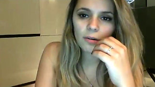 Dea Squirt and Shower in Berlin