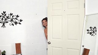 Izzy Bell's Bondage Fantasy Ignites Bedroom Blonde Passion