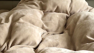 Chinese Cowgirl Crazy Riding for Good Morning Creampie