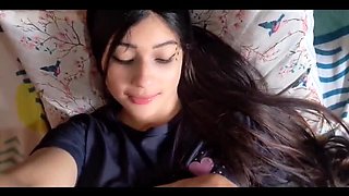 Yulieth Gomez Fucks Her Favorite Student in Hot Amateur Video
