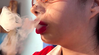 Smioking and Lip Fetish