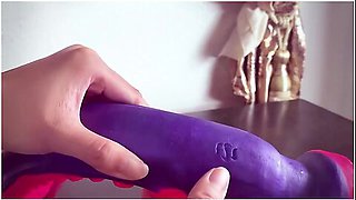 Dominatrix Mara Introduces A 22.5 Tentacle From Sinnovator [link In Comments]