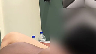 Boyfriend Lick Pussy Make Her Orgasm Using Vibrator