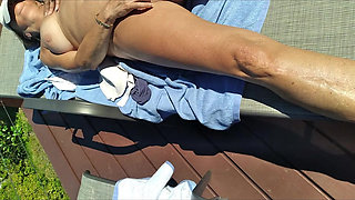 Sexy MILF GILF Candi Annie Loves Masturbating in the Sunshine- Playing Solo with her pussy