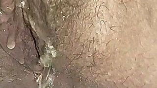 Peeing on the Toilet - Wet Pussy Play