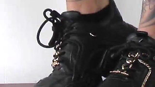 Mistress Cleo Happy Finishing Crush!