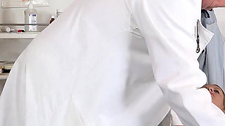 Nikki Riddle Fingered to Two Huge Orgasms in a Row