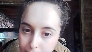 Do you like videos like this eating? Like to know and when I eat fruit he recorded them