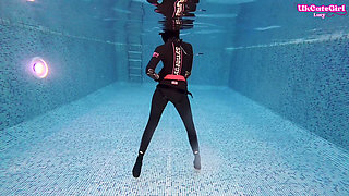 Neoprene Goddess Binds & Overpowers Sub Underwater with Strap on Shock
