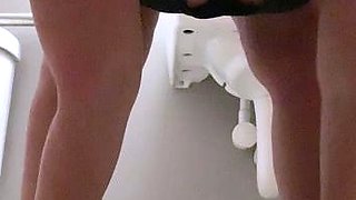 Big boobs milf masturbates with her dildo