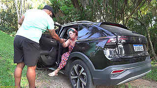 Fat Belly Mature Fist Fucked by Her Taxi Driver