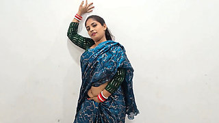bhabhi ne apne chut aur ass se pani nikal didlo se