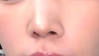 Gal Idol Gives Extreme Fan Service with a Sloppy Licking and S.a Facial Cum Shower at an off-paco Photo Session. Chapter.3