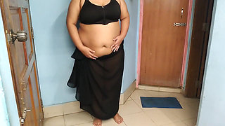 The Maid Sexually Excited and Shaking Her Big Ass, Suddenly Saw the Owner's Stepson and Fucked Her - Amateur