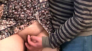 I Made a Stranger Rub My Pussy on the Subway