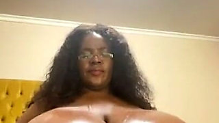 Black BBW Titsplay