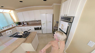 Horny Babysitter Emma Rosie