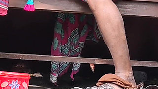 Bhabhi and Dewar Outdoor Bathroom Sex