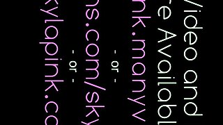 public flashing at the mall