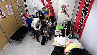Voyeur doctor put a hidden cam in his exam room