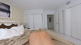 First Date Tips From Stepmom