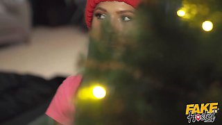 Christmas cums early for this Lucky Bastard - faux hostel total vignette